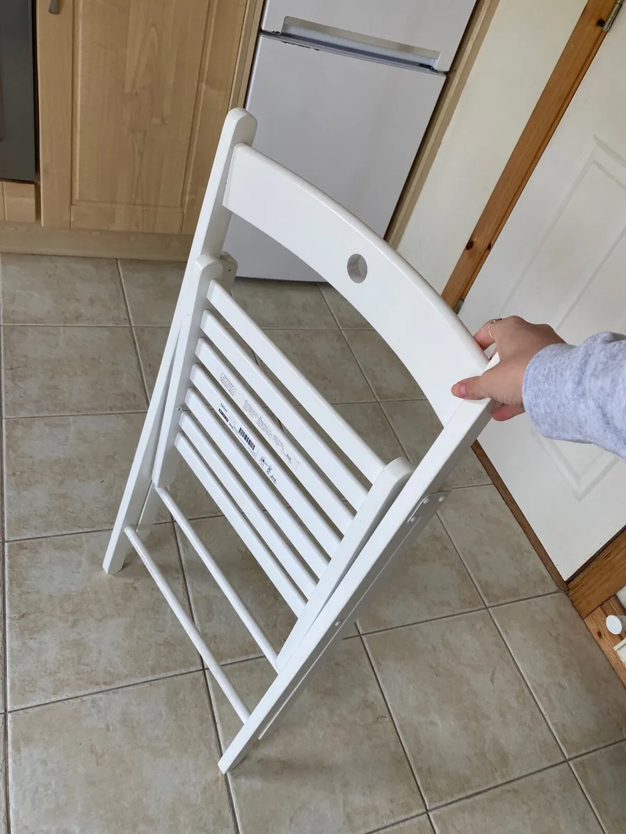 3 Folding Chairs - Image 2