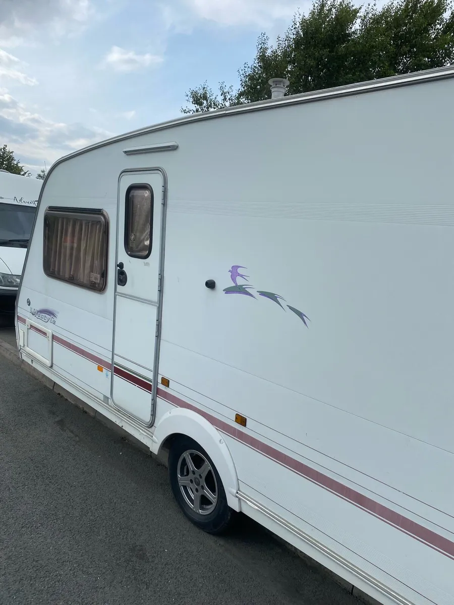 Caravan - Image 2
