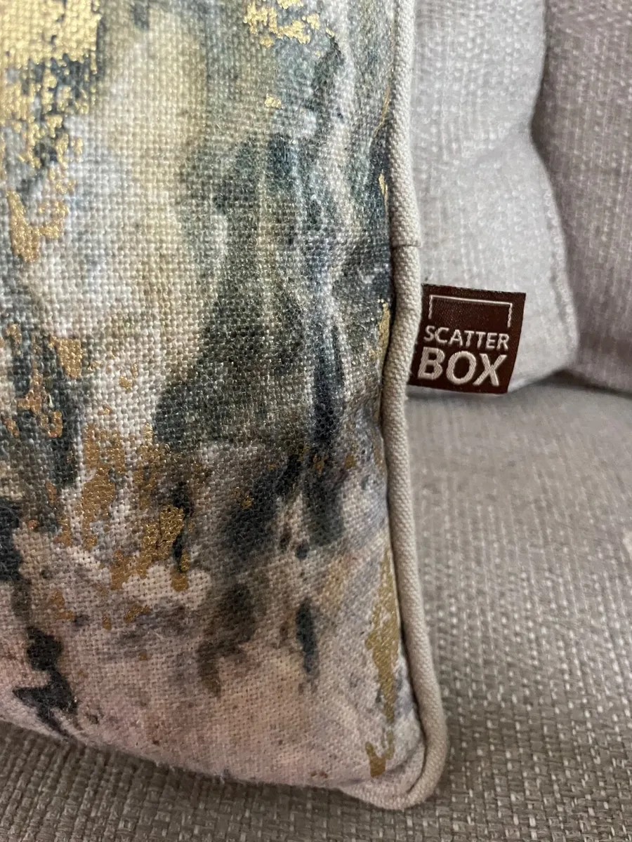 Cushions - Image 3