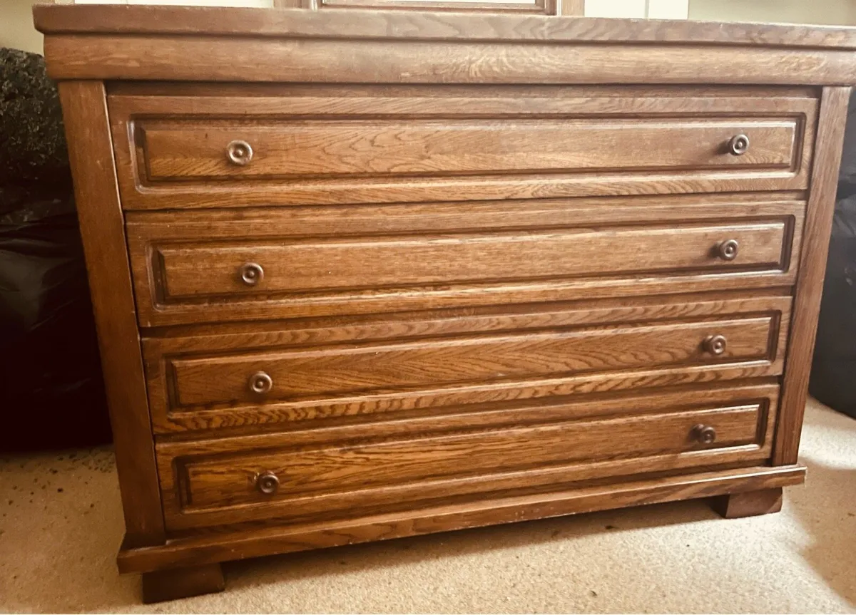 Oak Chest of Drawers & Matching Mirror - Image 3