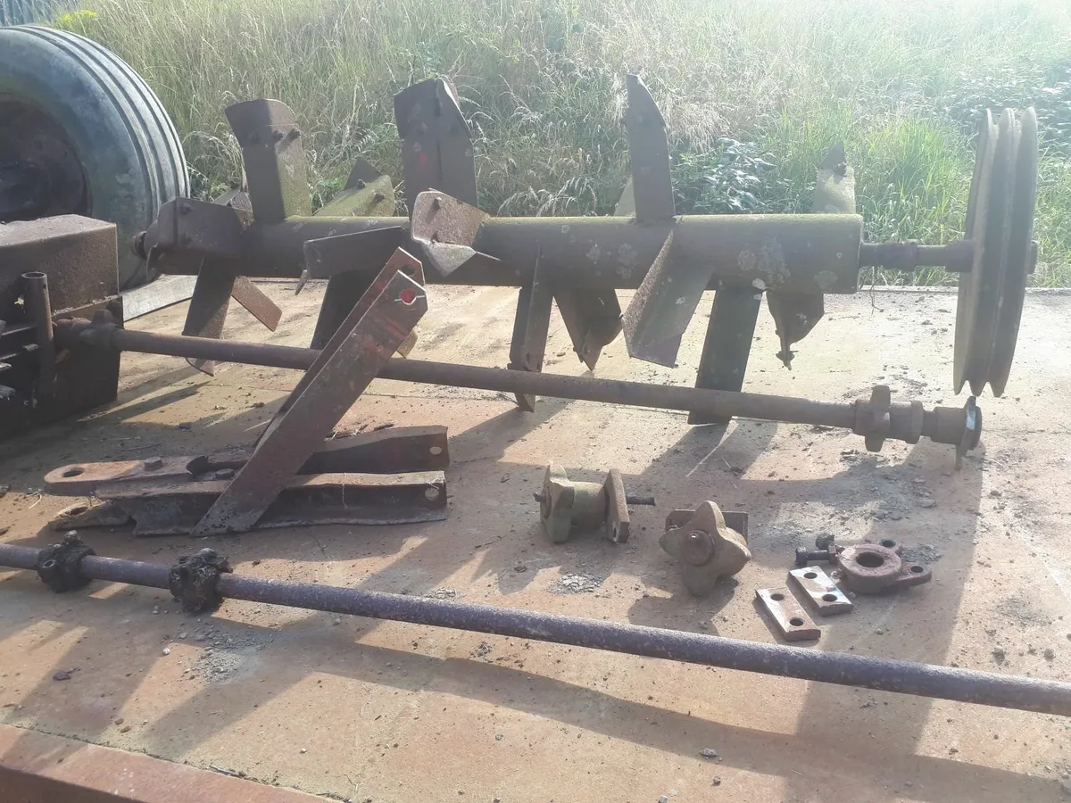 JF Trailer Spreader Parts - Image 1
