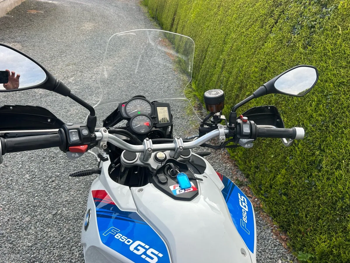 BMW F650 GS (800cc twin) 2011 - Image 4