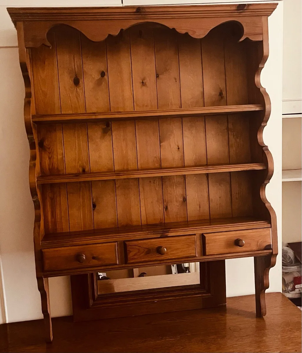 Wall Dresser - Image 1