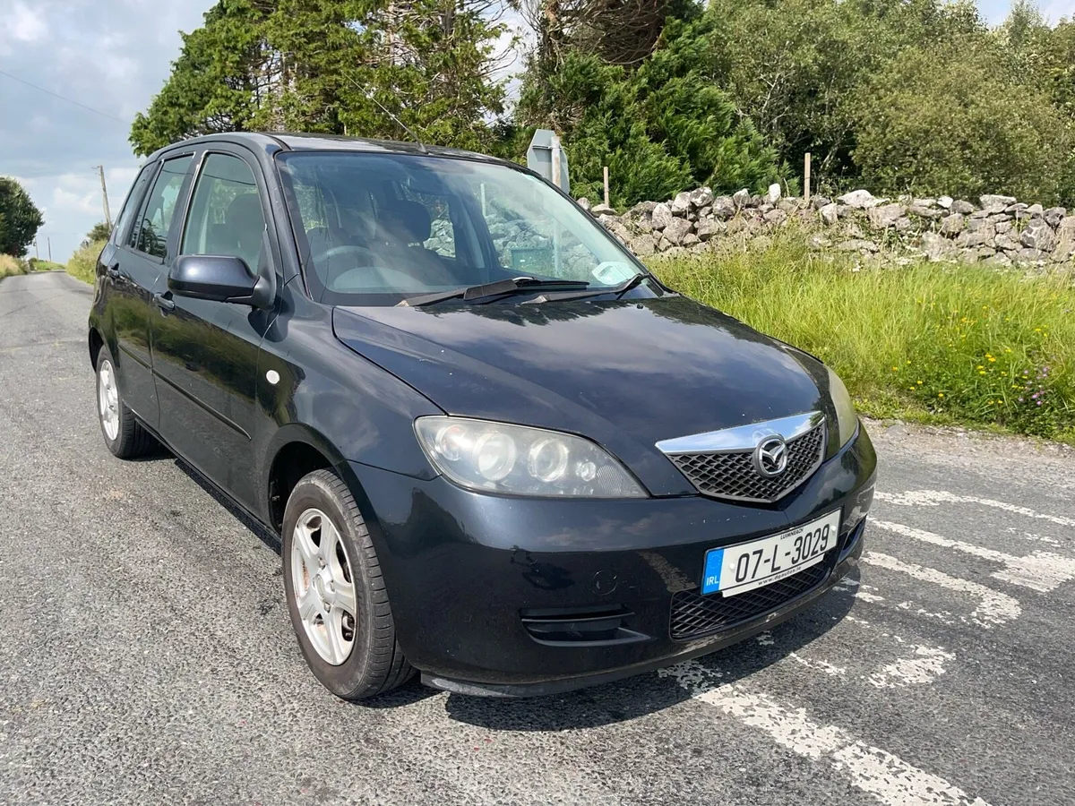 2007 Mazda 2 - Image 2