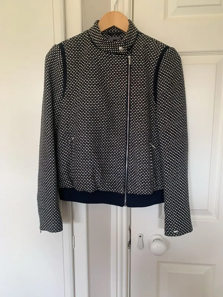 Tommy Hilfiger jacket (US 6) like new - Image 3