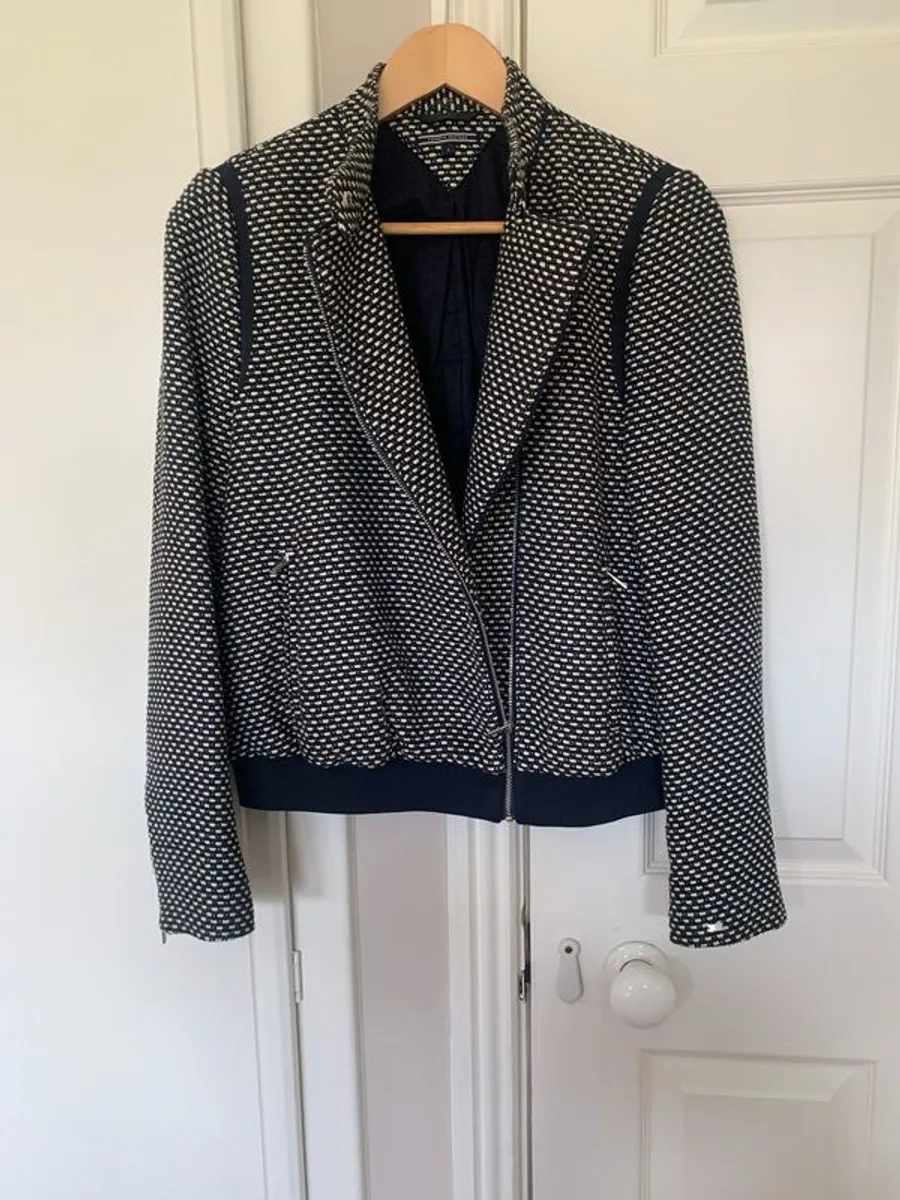 Tommy Hilfiger jacket (US 6) like new - Image 4