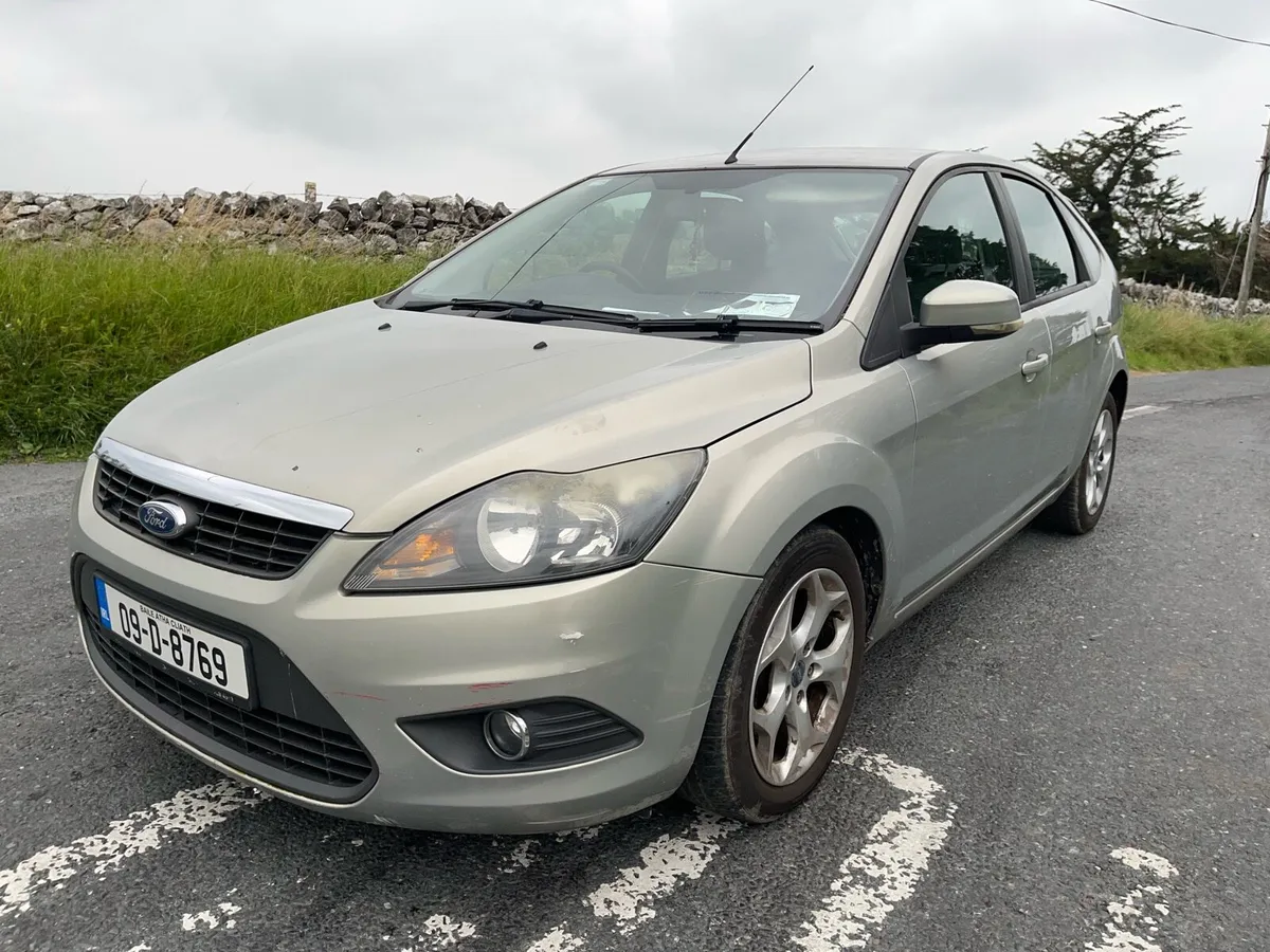 2009 Ford Focus - Image 3