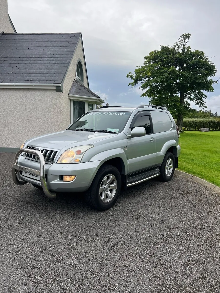 Toyota landcruiser - Image 4