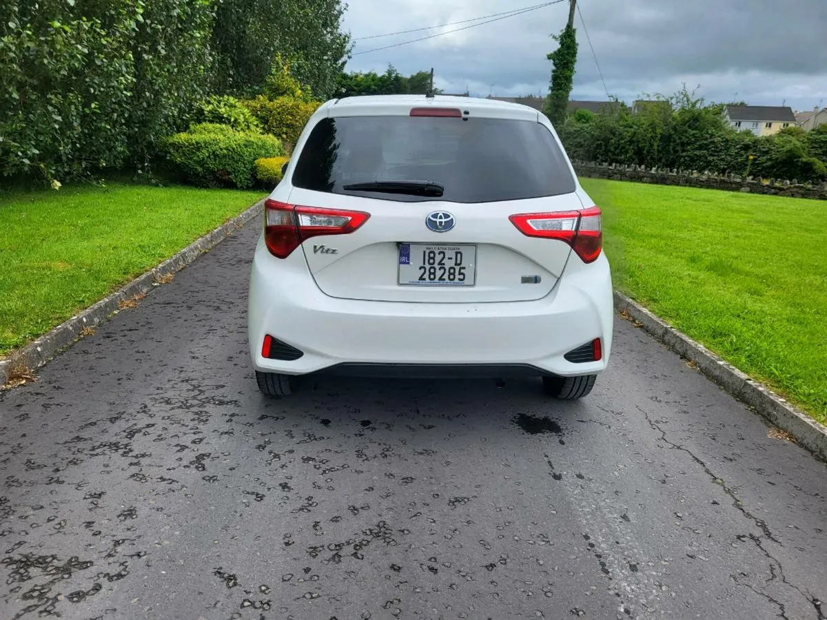 Toyota Vits  Hybrid Automatic. Low  kms - Image 3