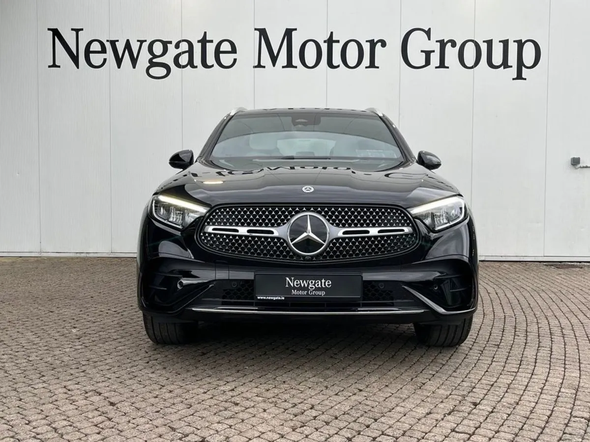 Mercedes-Benz GLC-Class GLC 220D AMG Line 4matic - Image 2