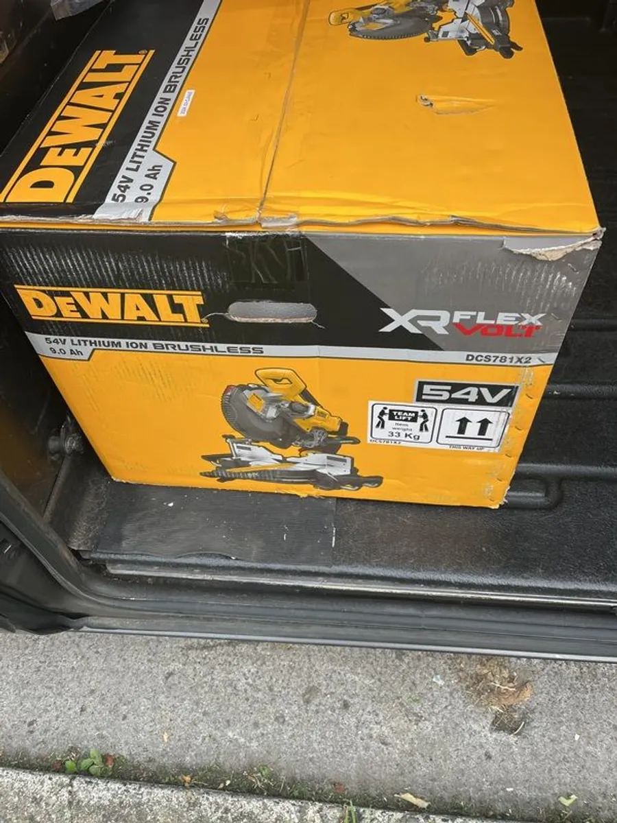 Dewalt 54  volt chop saw - Image 3