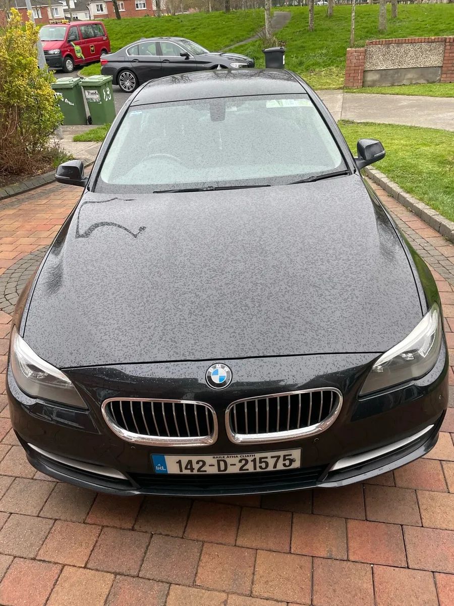 BMW 520d SE 2014 black - Image 1
