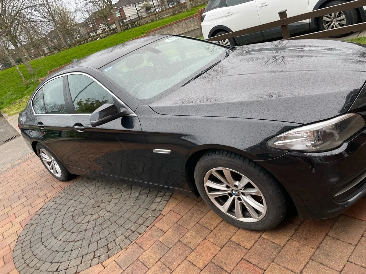 BMW 520d SE 2014 black - Image 2