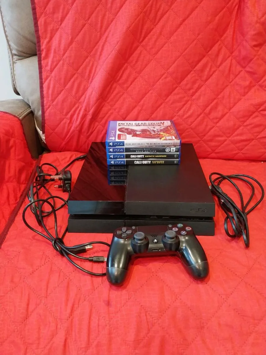 playstation 4 +  4 games - Image 4