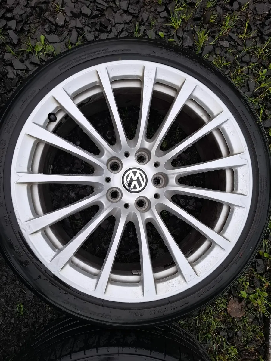 18" Vw Alloys with tyres - Image 3