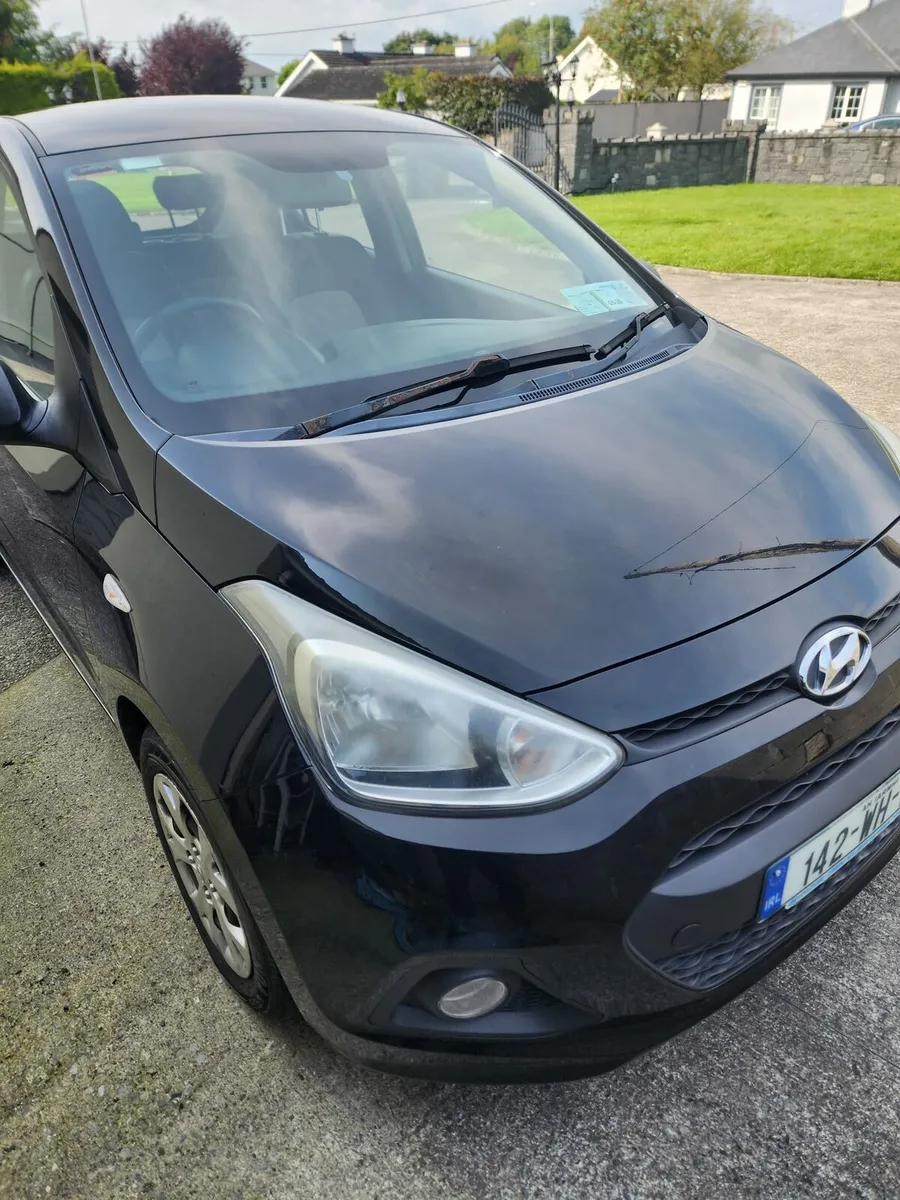 Car - Image 1