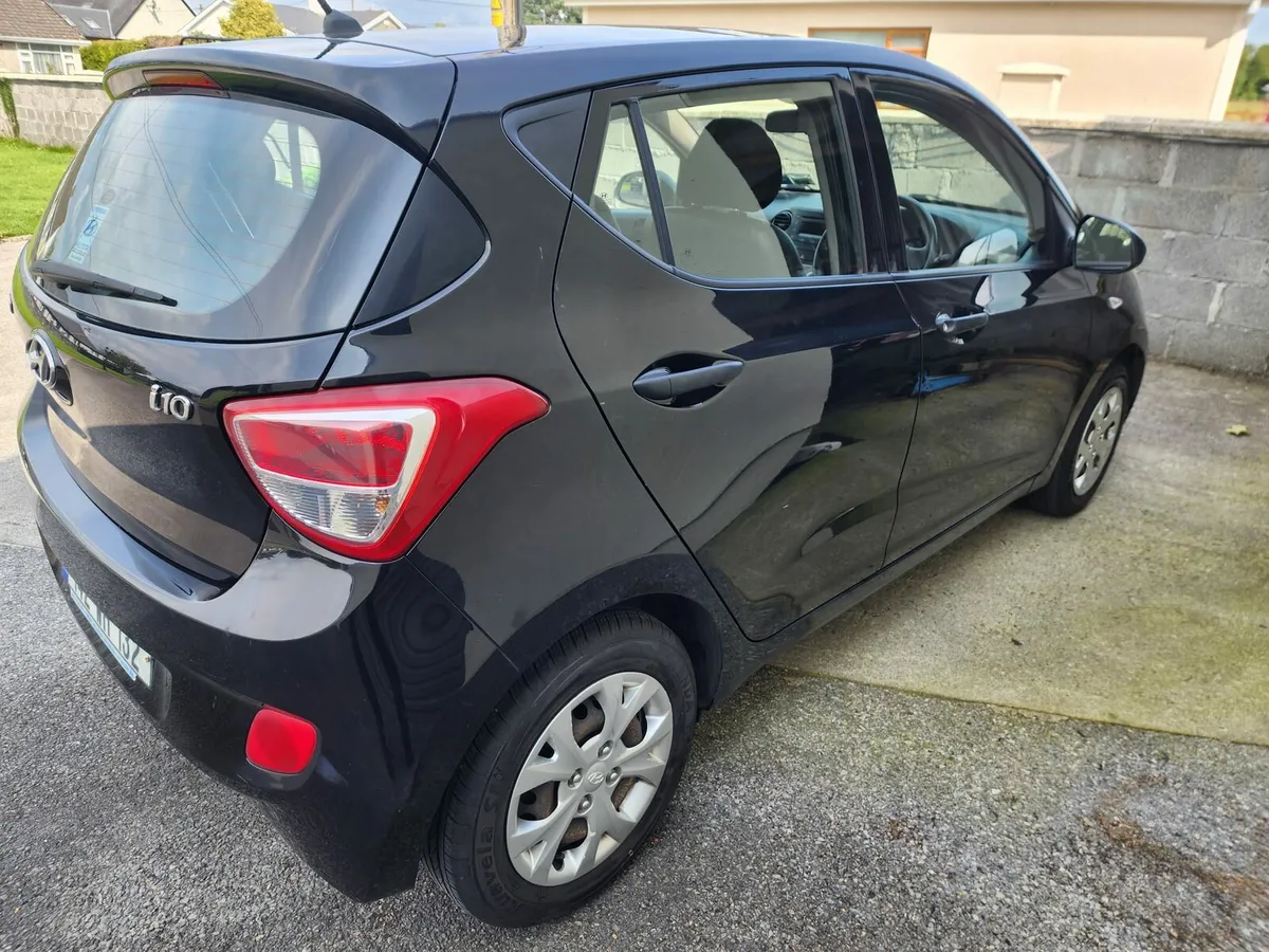 Car - Image 4