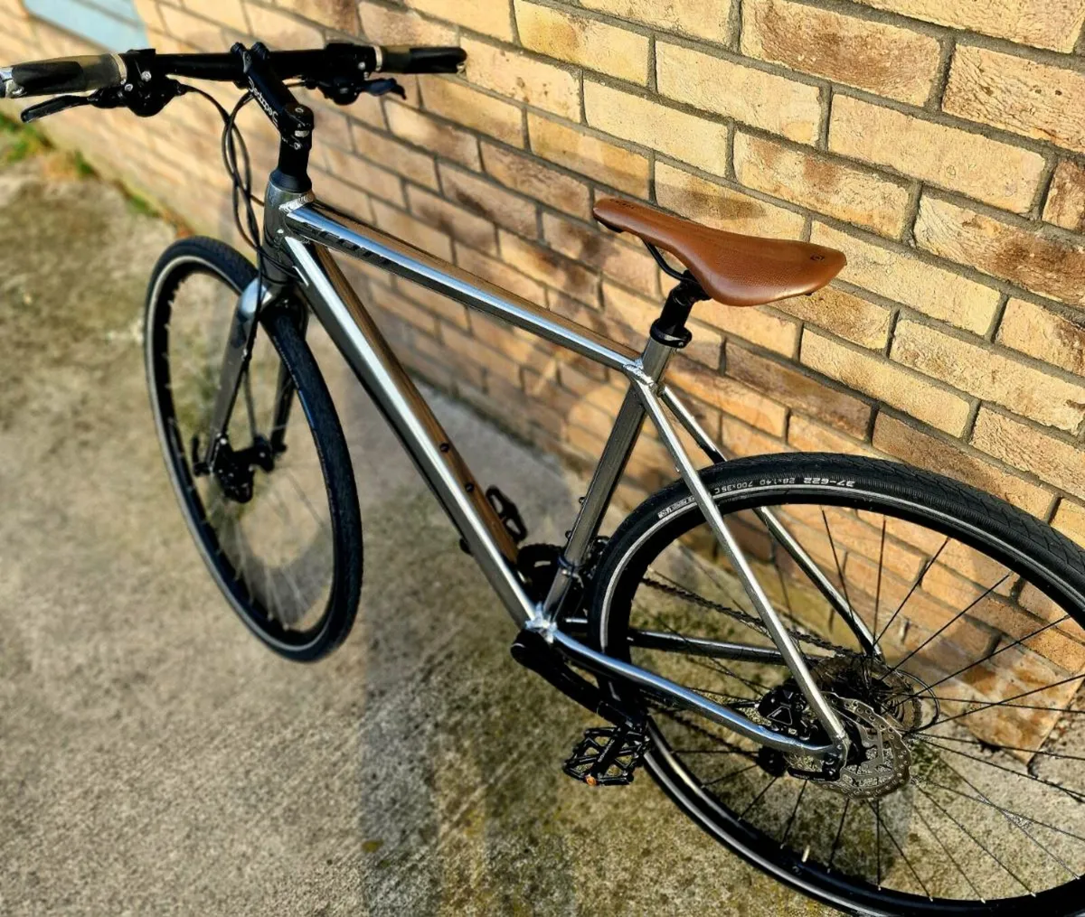 Scott Hybrid bike - Image 1