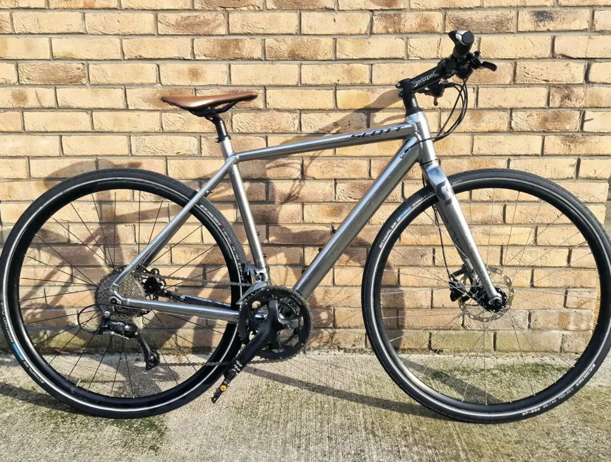 Scott Hybrid bike - Image 2