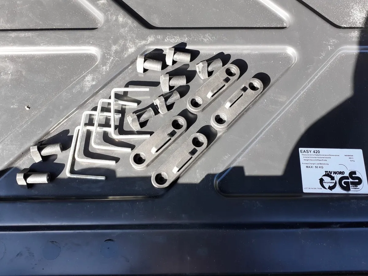 Roof box 420 - Image 4