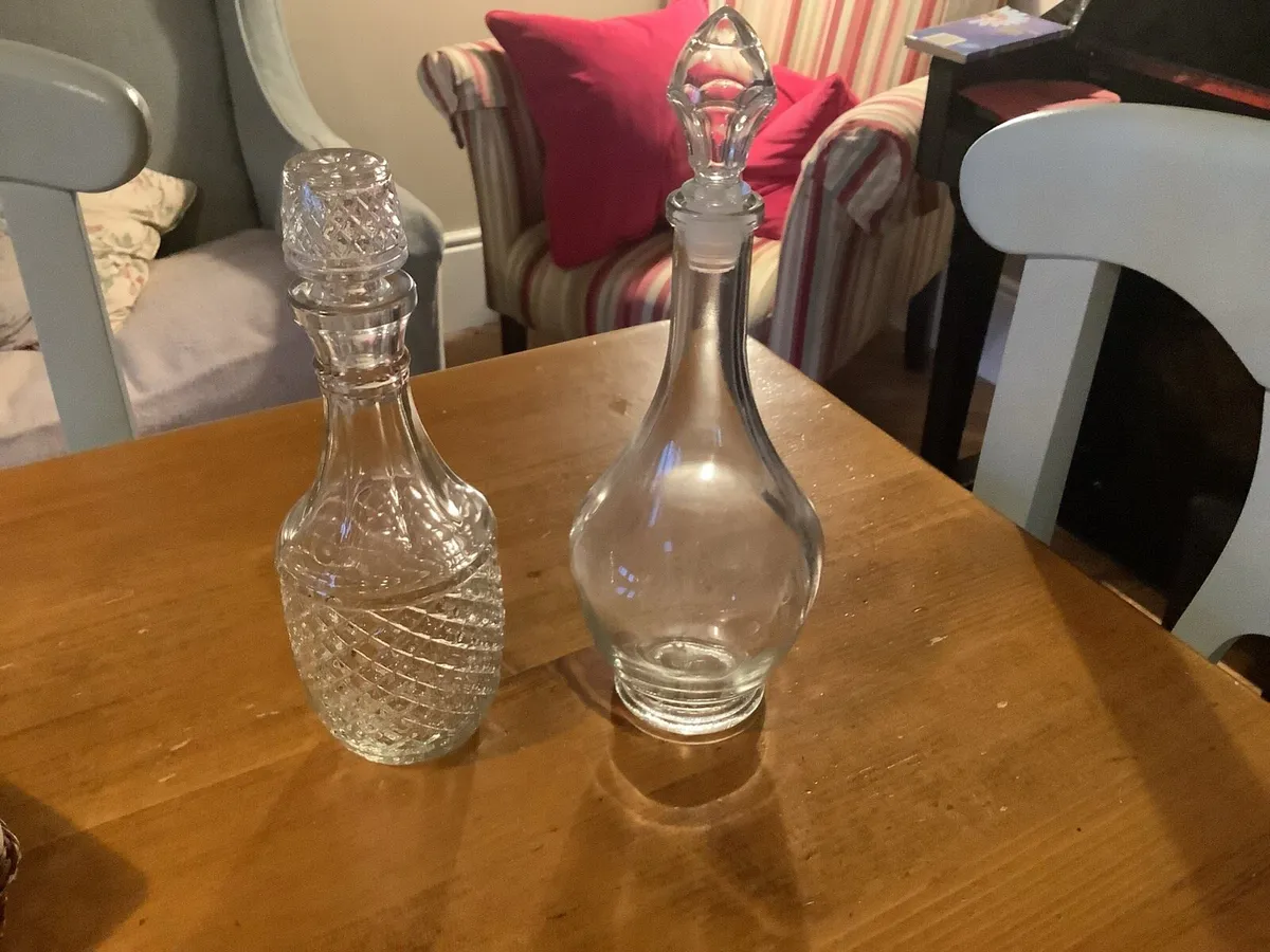 Vintage decanters - Image 2