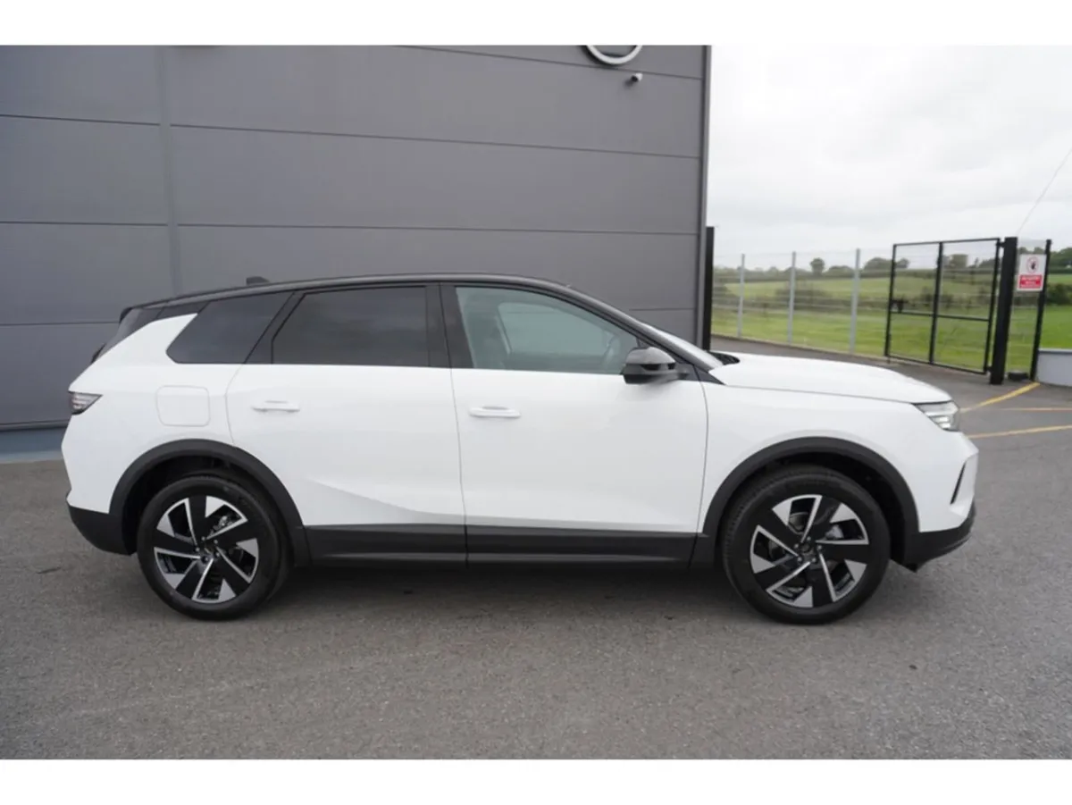 Opel Grandland GS LUX Hybrid Only 1 IN Ireland - Image 3