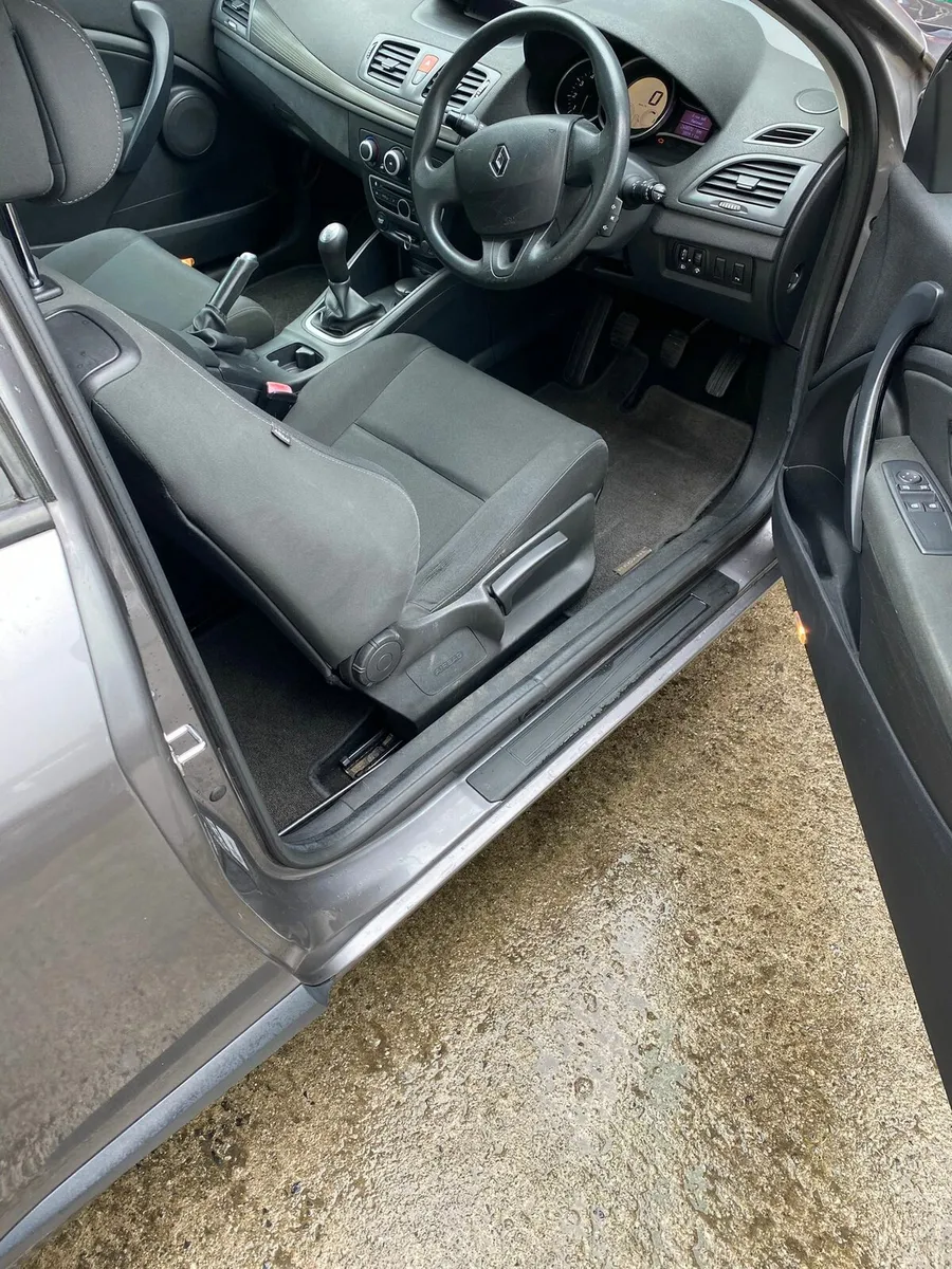 Renault megane coupe - Image 3