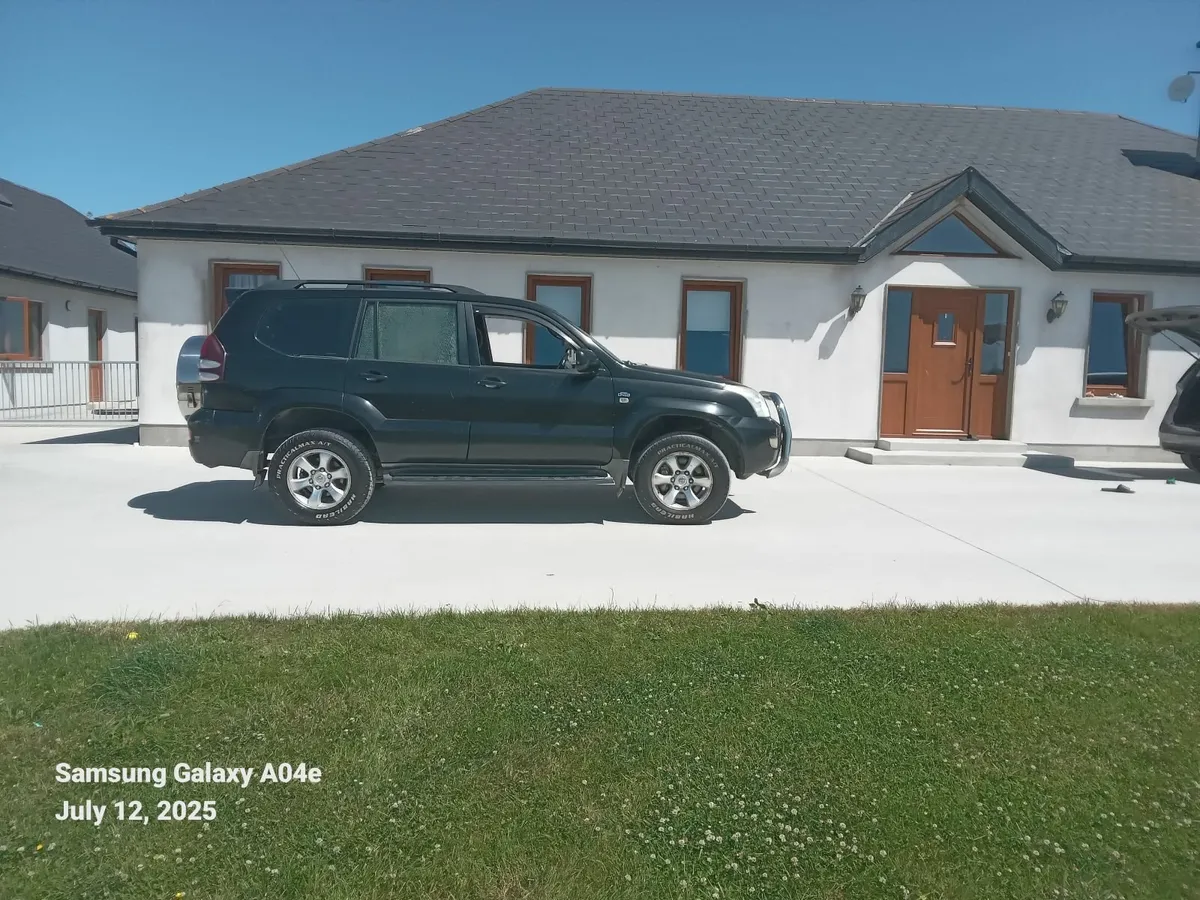 Toyota Land Cruiser 2006 - Image 4