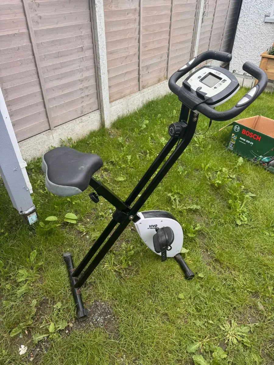 Exercise bike foldable - Image 1