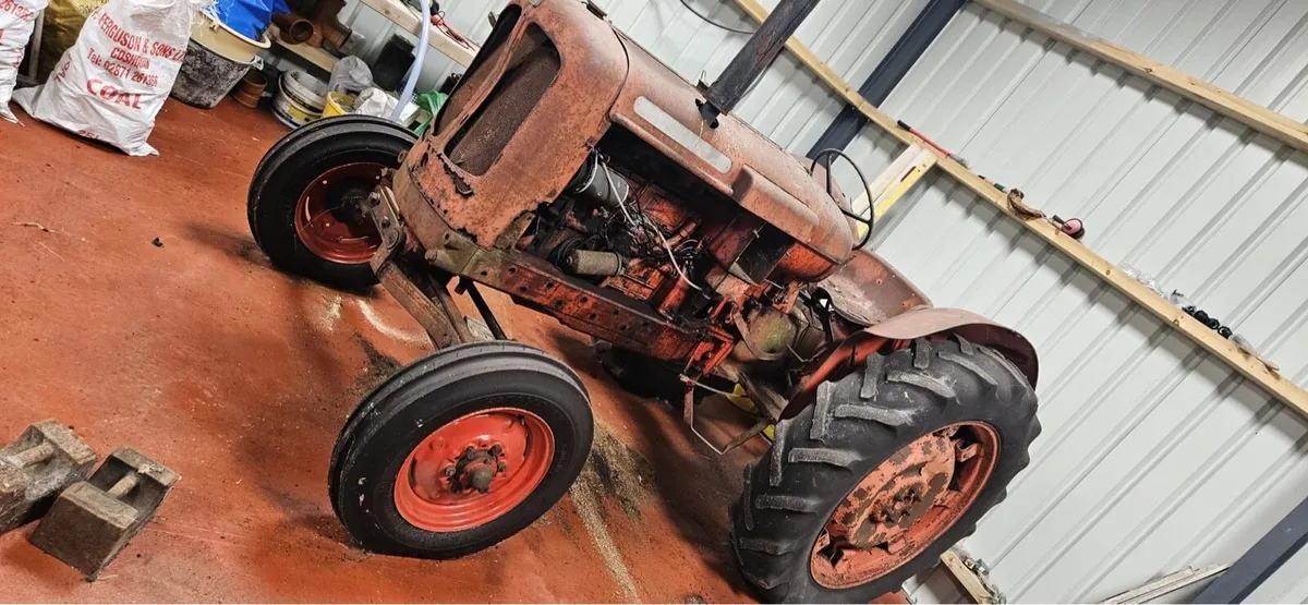 1967 Nuffield Antique Tractor - Image 3