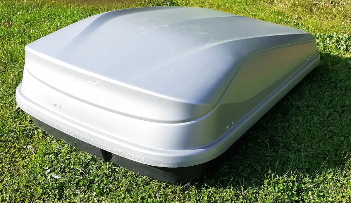 Roof box 420 - Image 2