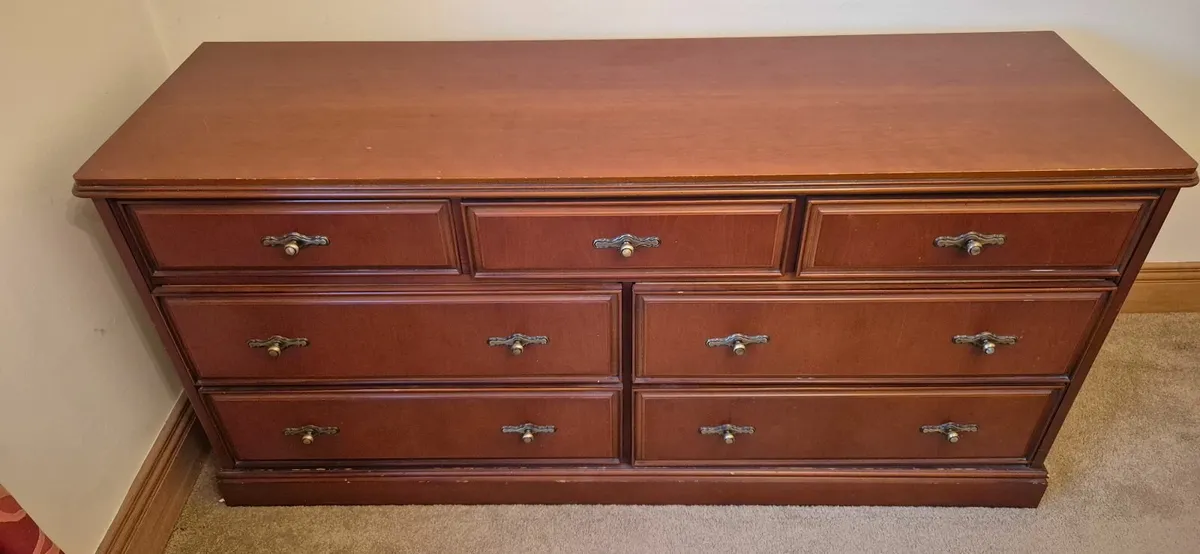Chest of drawers - Image 2