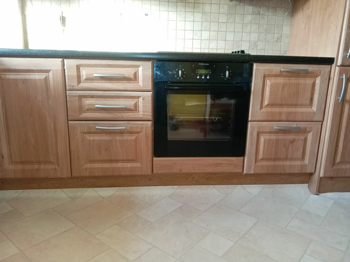 Kitchen - Image 2