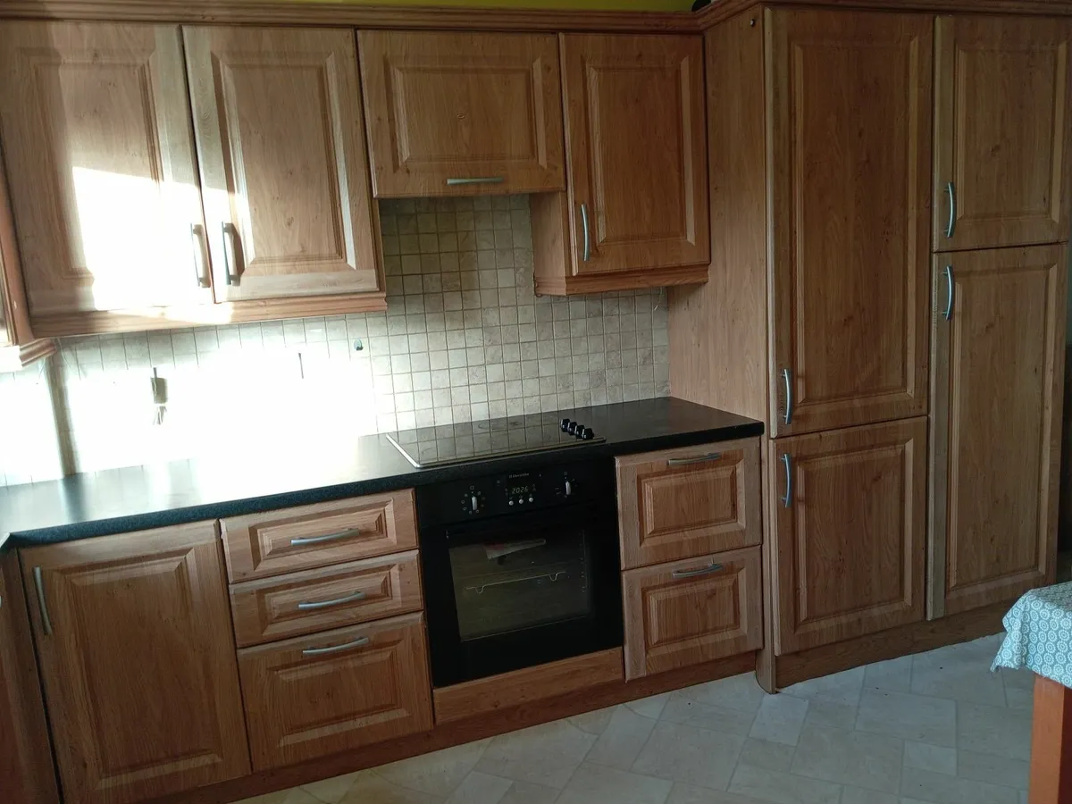 Kitchen - Image 4