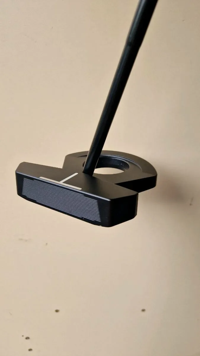 Lab Golf DF3 - Image 1