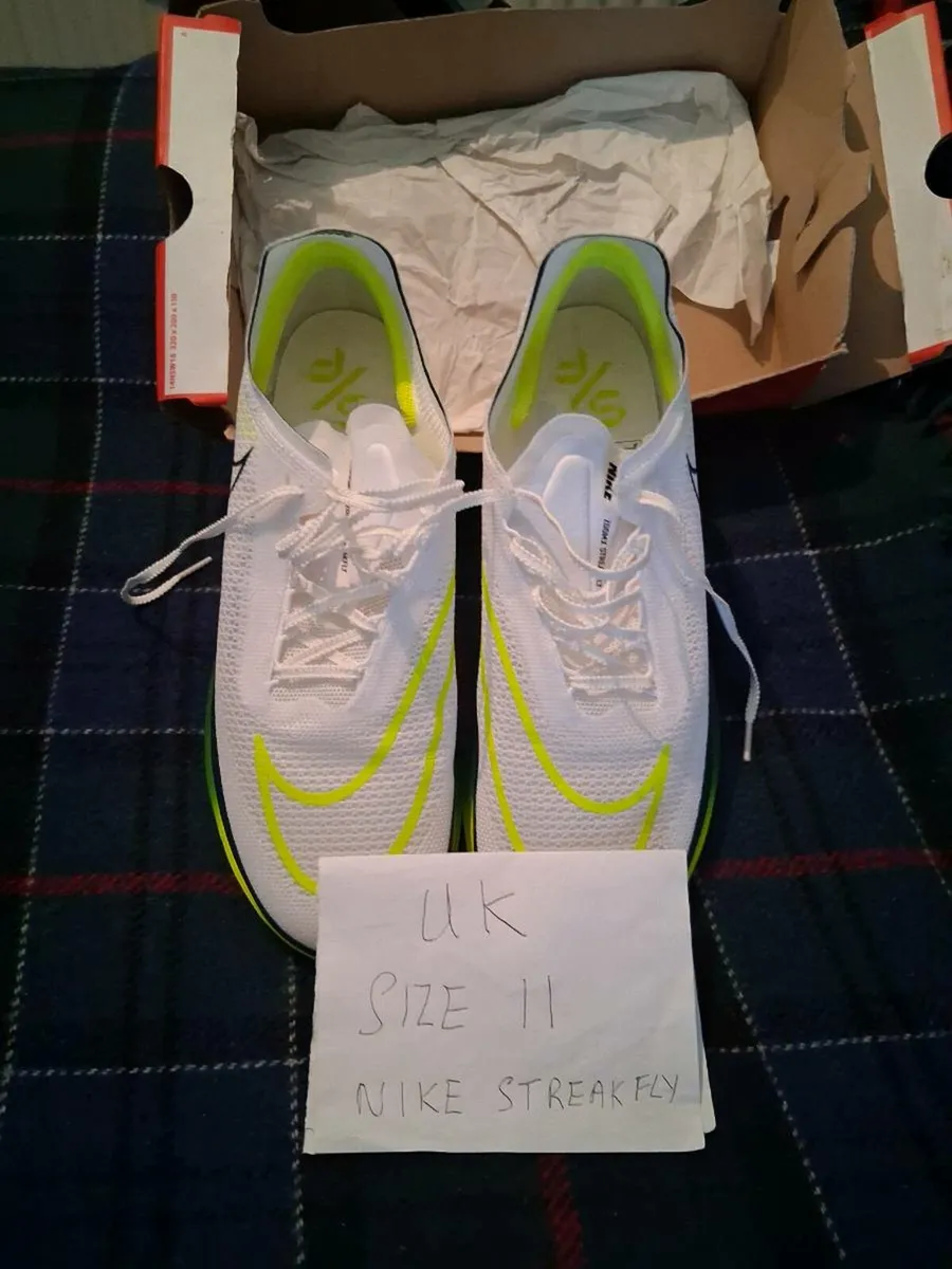 Shoes - Image 4