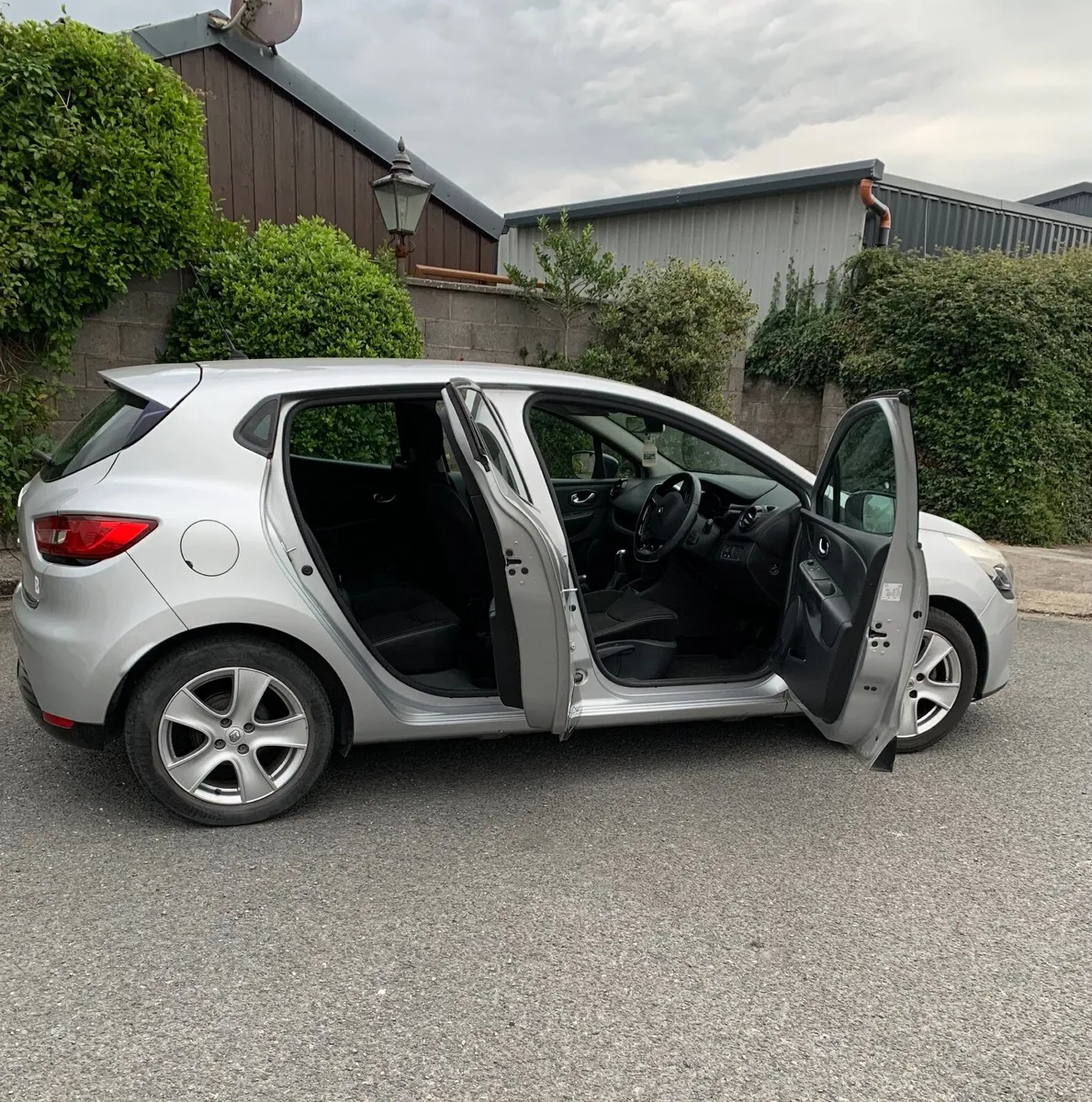 Renault Clio 2016 - Image 4
