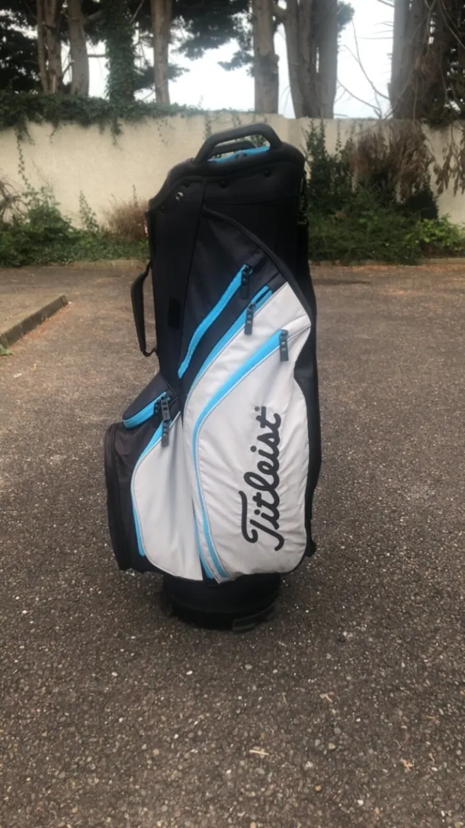 Titleist Golf Bag - Image 1