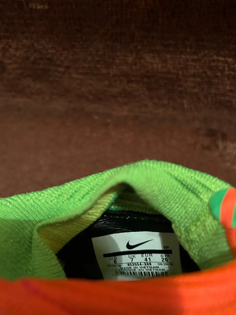 Nike hypervenom - Image 4