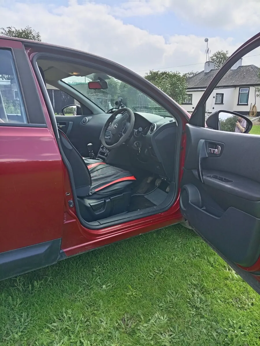 Car - Image 4