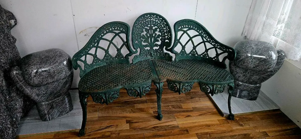 CAST IRON BENCHES - Image 4