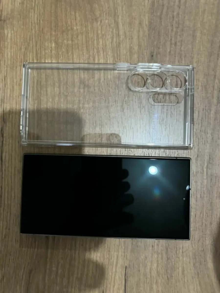 Samsung S24 Ultra - 512 GB - Like Brand New *** - Image 2