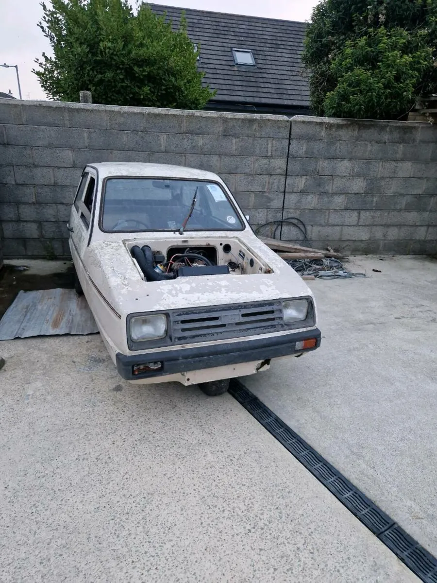 Car - Image 3