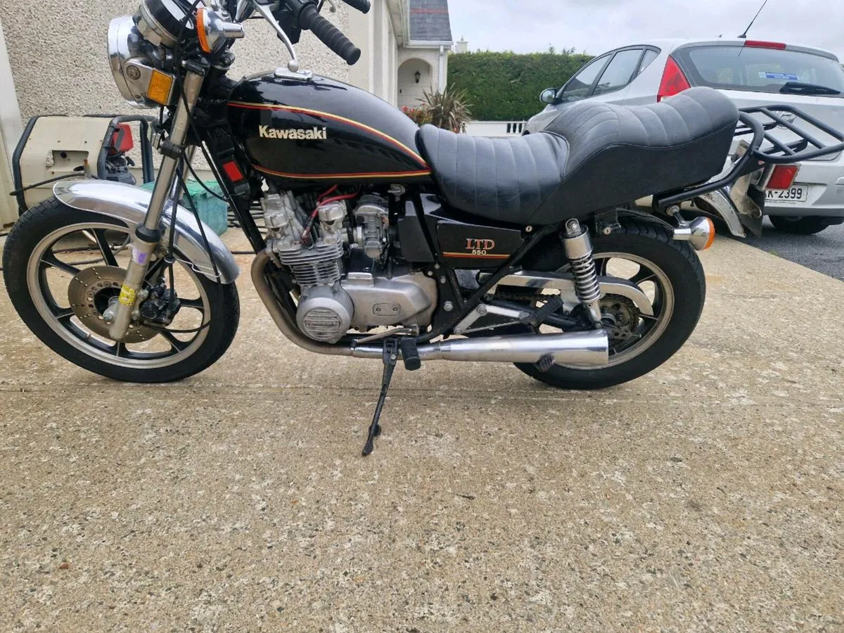 Kawasaki Ltd 550 - Image 1