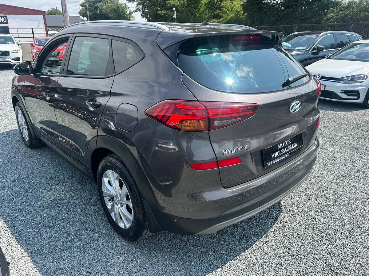 191 HYUNDAI TUCSON 1.6 COMFORT PLUS AS NEW - Image 4