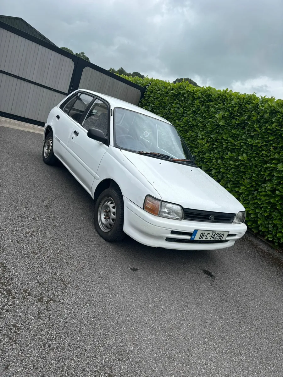 Toyota starlet & corolla - Image 1