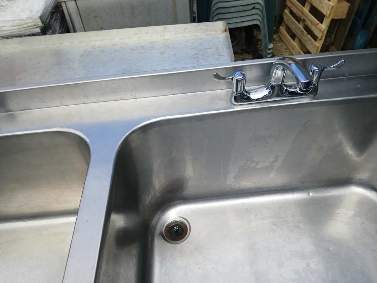 Stainless steel cabbinet double sink unit delivrre - Image 3