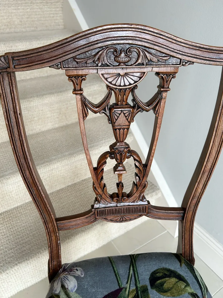 Occasional chair - Image 3