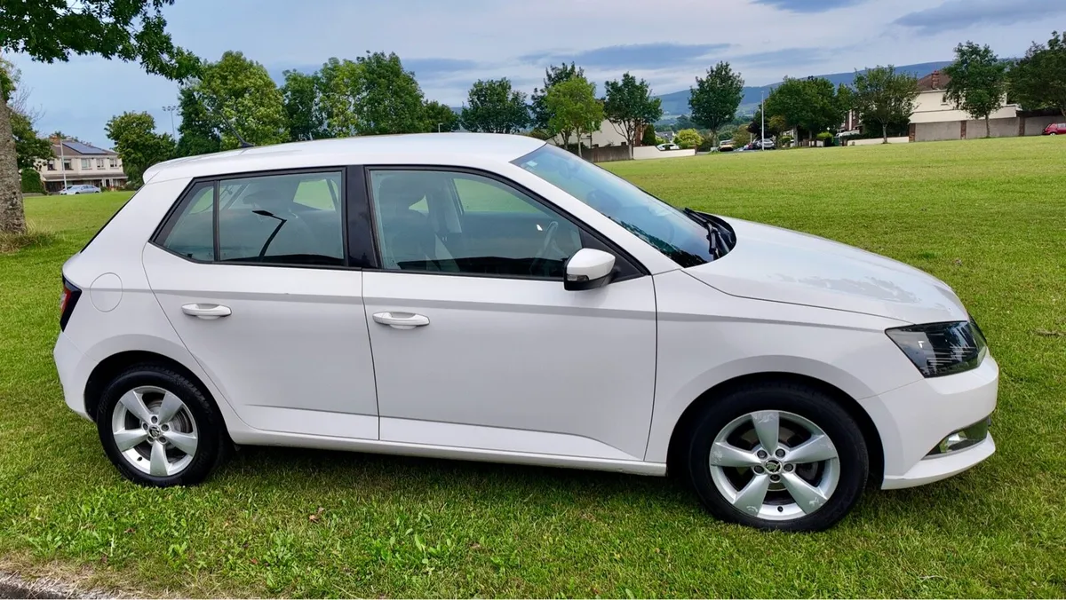 151 Skoda Fabia 1.0 New NCT - Image 2