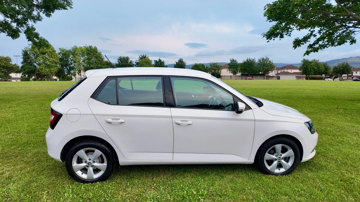 151 Skoda Fabia 1.0 New NCT - Image 3